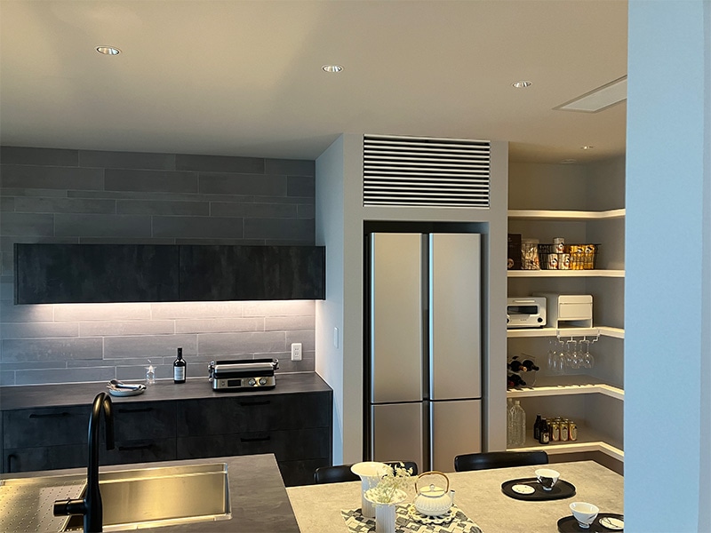 横格子ルーバー